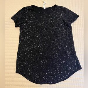 lululemon athletica Black Tee with White Speckle Print size 2!